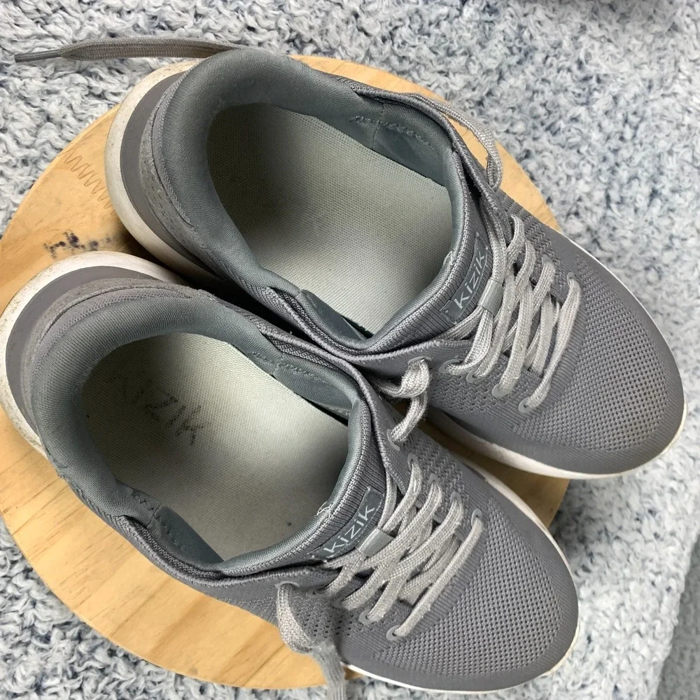 Kizik Lima Sneakers Mens 8.5 Wide Womens 10 Wide Gray Hands‎ Free Knit Shoes